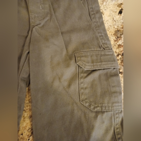 Kids Olive Cargo Pants - Picture 3 of 3